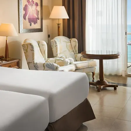 מלון Elba Gran & Thalasso 5*