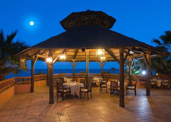 厄尔巴岛埃斯特波纳海水浴温泉酒店 埃斯特波纳